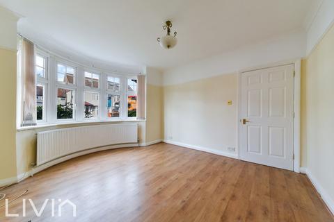 4 bedroom semi-detached house to rent, Croydon CR0