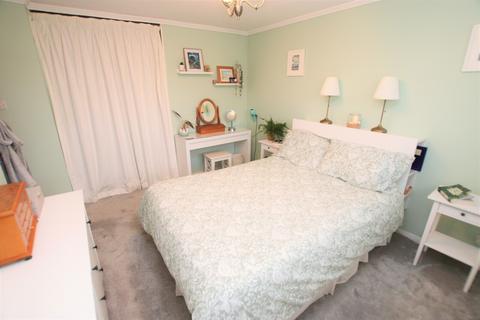 31 Lingey Close, Sidcup, DA15 8EG