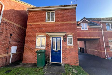 3 bedroom terraced house to rent, Churnet Road, Hilton