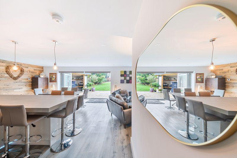 Fontmell Road, Broadstone, BH18 4 bed detached house for sale £825,000