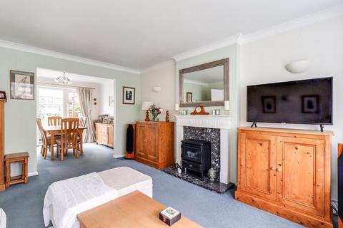 Hopgarden Edward Road, Windlesham, GU20 6EX