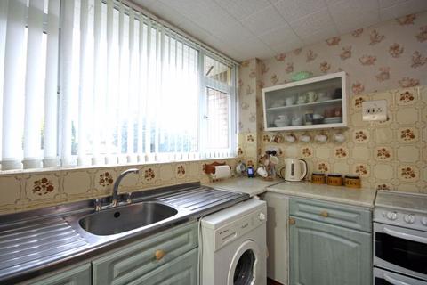 3 bedroom terraced house for sale, Larkhill Road, Stourbridge DY8