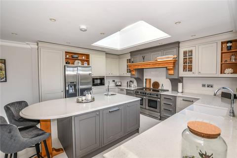 5 bedroom detached house for sale, Nelsons Lane, Reading RG10