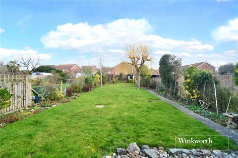 16 Ebbisham Road, Worcester Park, KT4 8NE