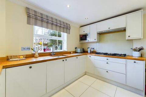 4 bedroom detached house for sale, Borage Close, Abbeymead, Gloucester, Gloucestershire, GL4