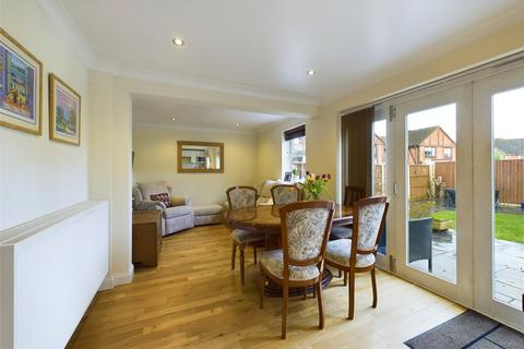 12 Borage Close, Abbeymead, Gloucester, GL4 5WH