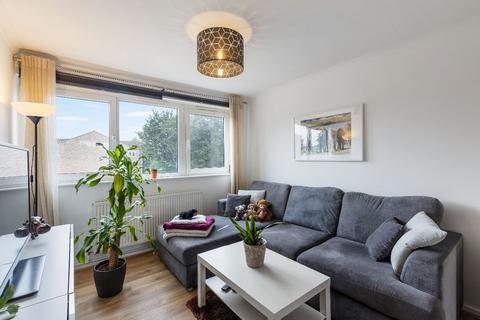 1 bedroom flat for sale - Idmiston Road, London E15