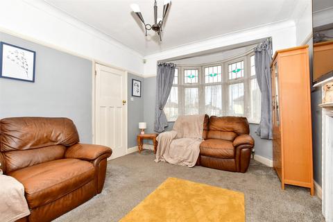 185 Bedonwell Road, Bexleyheath, DA7 5PY