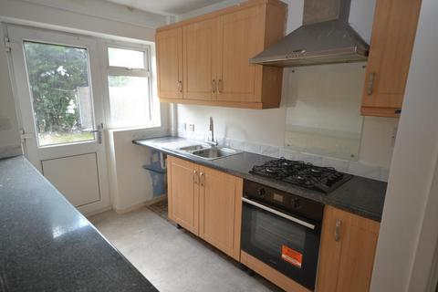 3 bedroom semi-detached house to rent, Buckingham MK18