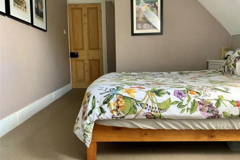 Flat 1, 10 Brambledown Road, South Croydon, CR2 0BL