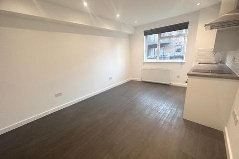 Studio to rent, High Street, Orpington, Kent, BR6 0NB