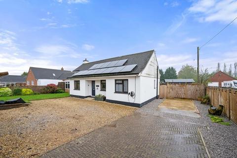 3 bedroom detached bungalow for sale, Gull Road, Guyhirn, Wisbech, PE13 4ER