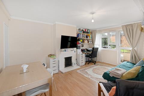 2 bedroom apartment for sale, Central Hill, London, SE19