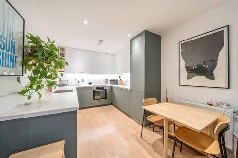 1, Hodgkin Court, 2 Dobson Walk, London, SE5 7FN