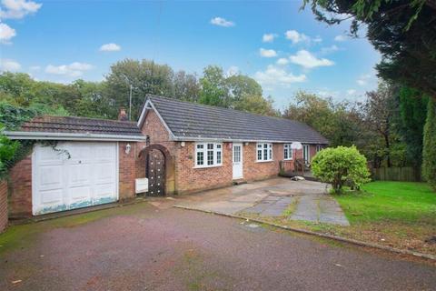 5 bedroom bungalow for sale, Willow Walk, Meopham, Gravesend