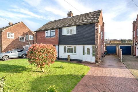 3 bedroom semi-detached house for sale, Barham Close, Bromley