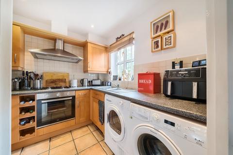 5 Royal Close, Orpington, BR6 7BH