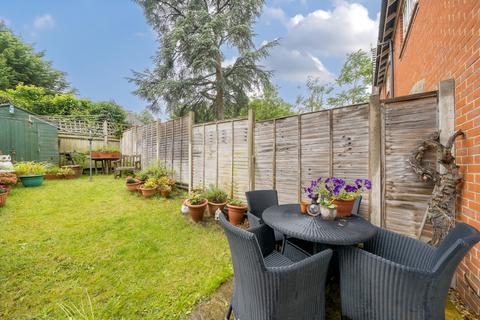 5 Royal Close, Orpington, BR6 7BH