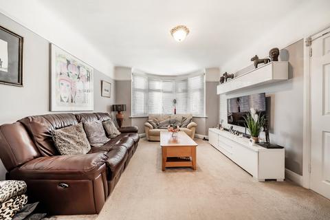 3 Lodge Crescent, Orpington, BR6 0QE