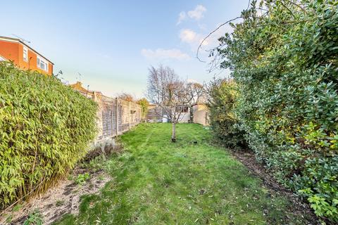 3 Lodge Crescent, Orpington, BR6 0QE