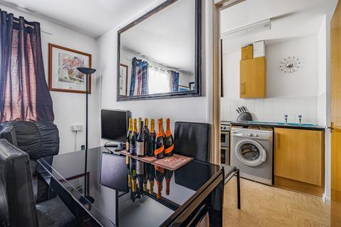 1 bedroom apartment for sale, Erwood Road, London