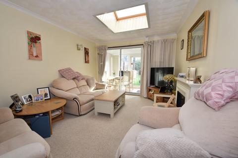 2 bedroom bungalow for sale, Chichester Place, Tiverton, Devon, EX16