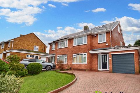 4 bedroom semi-detached house to rent - Leamington Road, Styvechale, Coventry, West Midlands, CV3