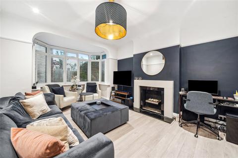 70 Thorney Hedge Road, London, W4 5SB