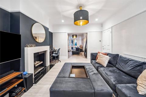 70 Thorney Hedge Road, London, W4 5SB