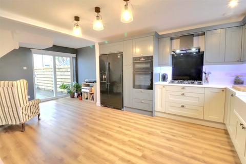 1 Blanchminster Road, Bude, EX23 8DF