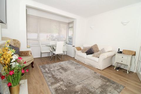 15 Ravensbourne Road, Bromley, BR1 1HN