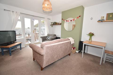 196a Topsham Road, Exeter, EX2 6AA