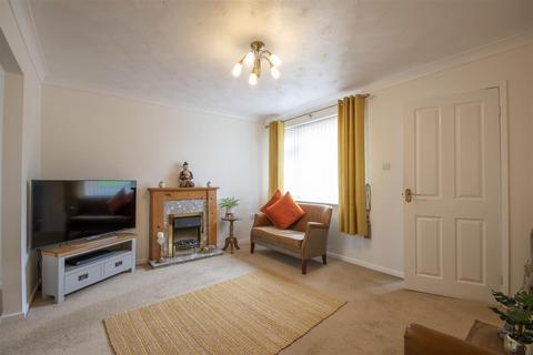 3 bedroom detached house for sale, Glentworth Close, Oswestry