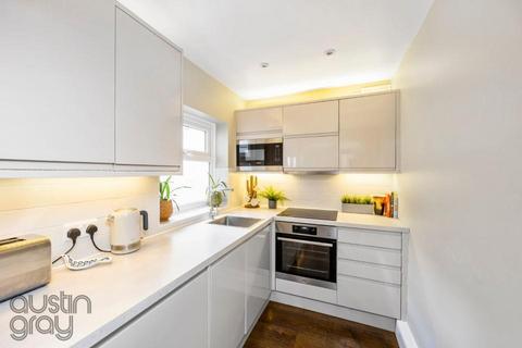 3 bedroom house for sale, Temple Street, Brighton