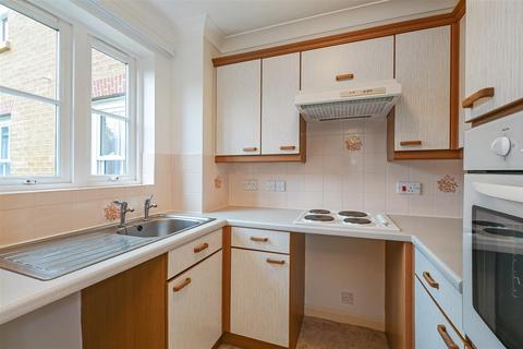 1 bedroom retirement property for sale, Stockbridge Road, Chichester