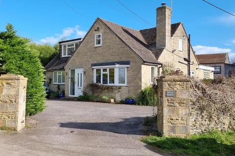 4 bedroom detached bungalow for sale, Shipton Road, Milton-Under-Wychwood, Chipping Norton