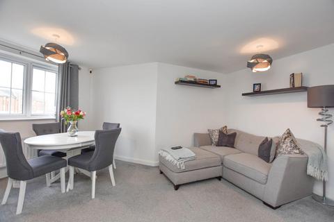 2 bedroom apartment for sale, Lakenheath Crescent, Great Sankey, Warrington, WA5 3UF