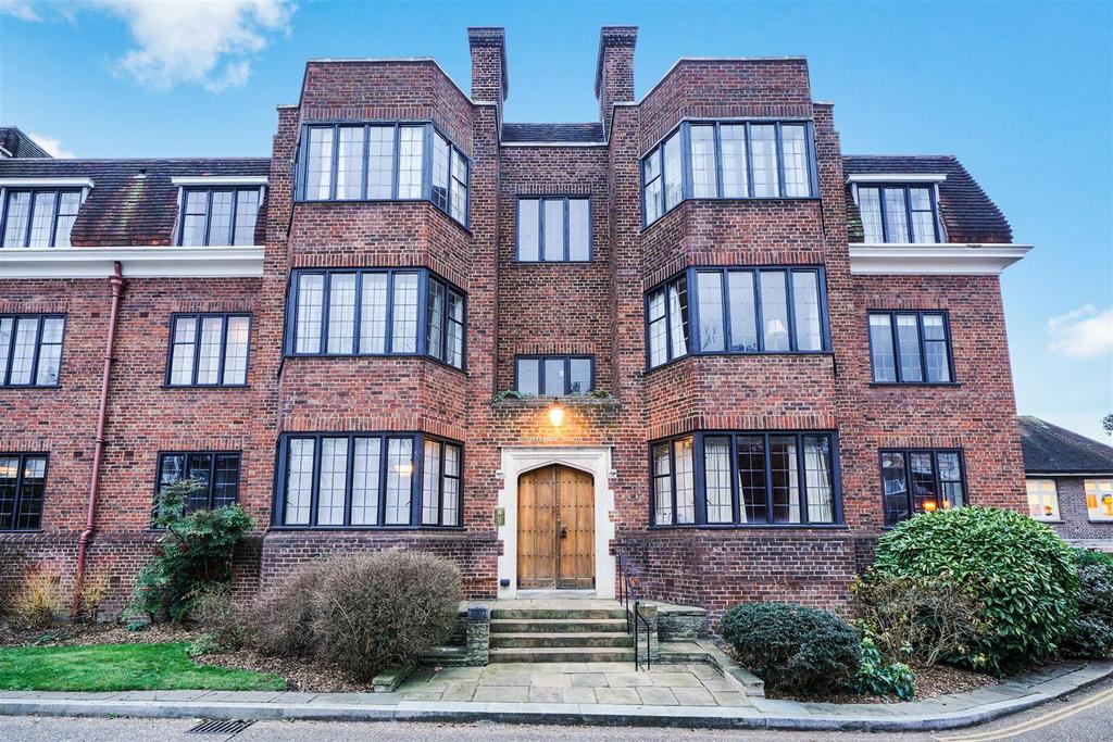 Harvard House