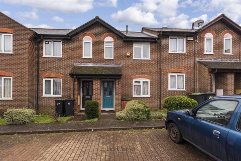 79 Douglas Road, Tonbridge, TN9 2UD
