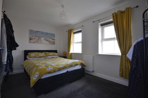 15 Endeavour Way, Burnham-on-crouch, CM0 8FY