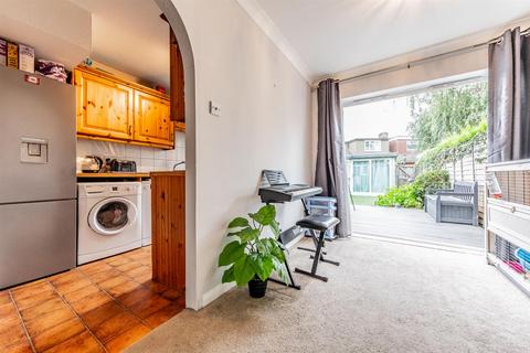 149 High Road, Byfleet, West Byfleet, KT14 7RJ