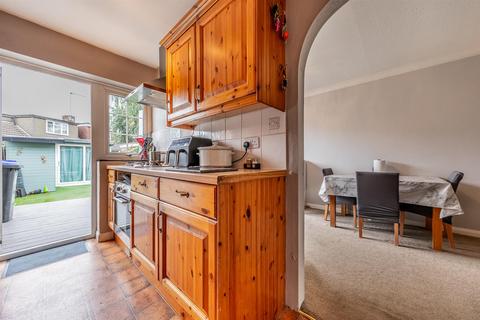 149 High Road, Byfleet, West Byfleet, KT14 7RJ