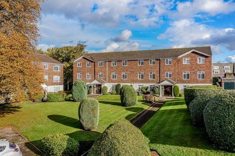 2 bedroom apartment for sale, Albany Court, Weybridge KT13