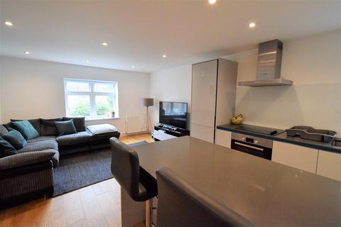 2 bedroom apartment to rent - 9 Campbell Road, Weybridge KT13