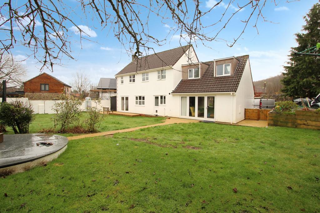 Mendip Road, Stoke St Michael, BA3 4 bed detached house for sale £625,000