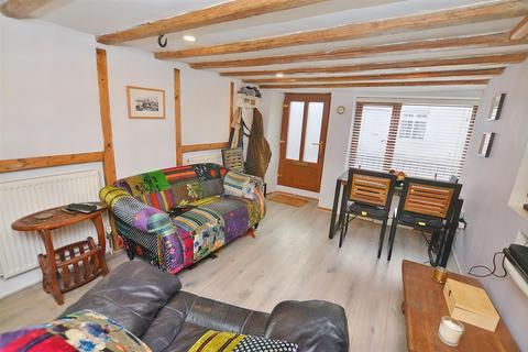 2 bedroom cottage for sale, High Street, Sheringham