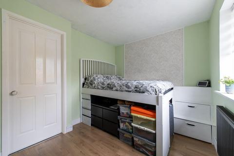 16 Morgan Drive, Greenhithe, DA9 9DT