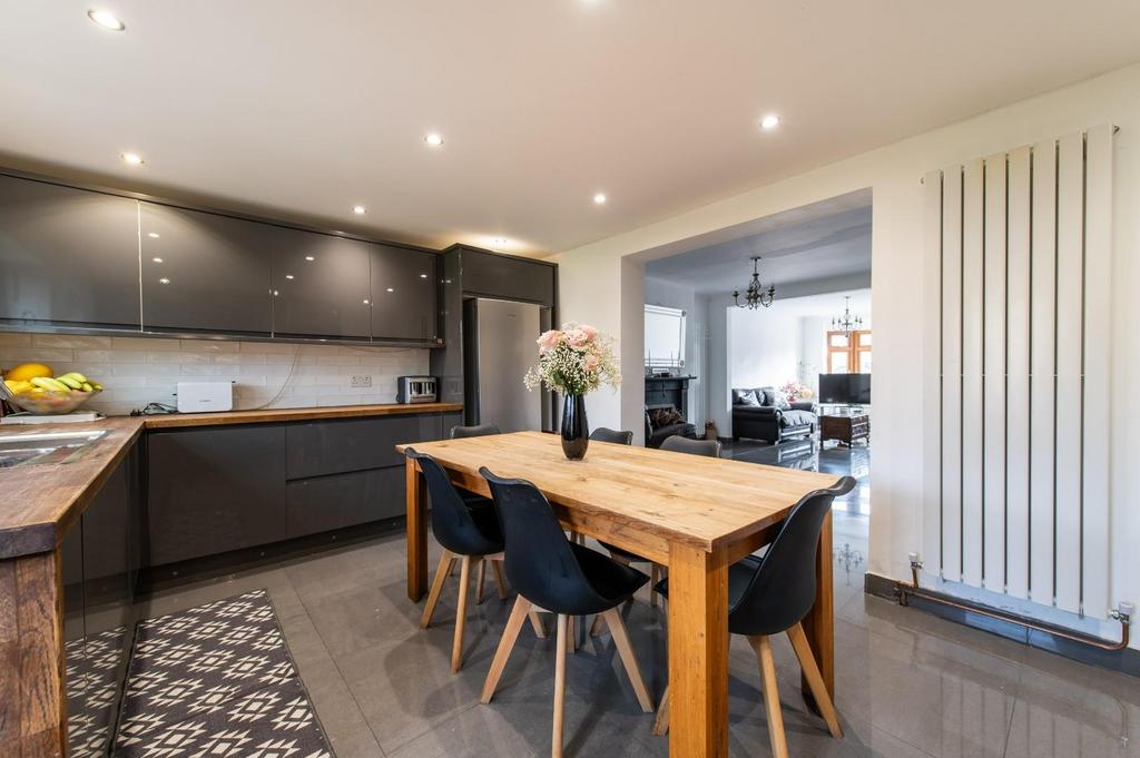 Kitchen / Diner