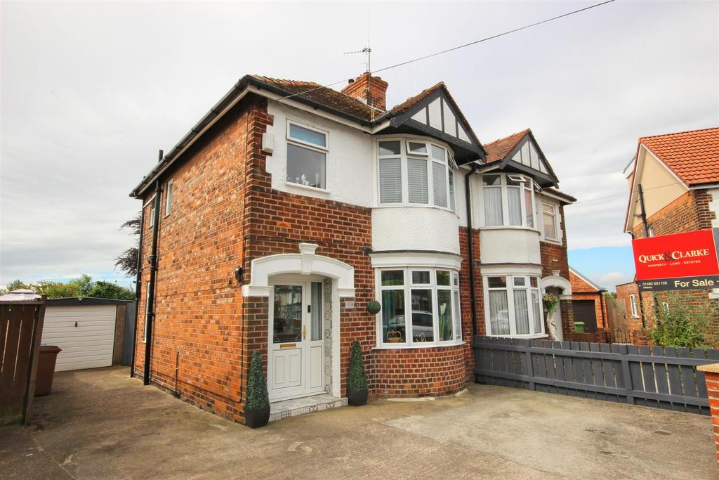 Spring Gardens, Anlaby Common, Hull 3 bed semidetached house for sale
