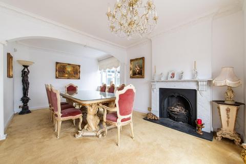 606 Sidcup Road, London, SE9 3AN